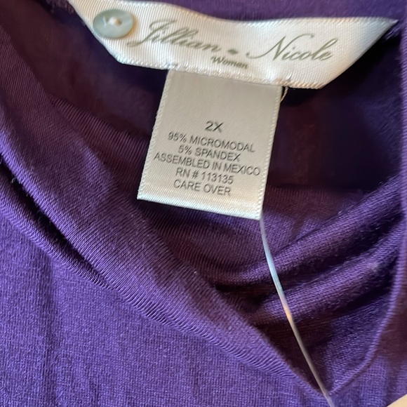 Sleeveless shell top - Picture 2 of 5